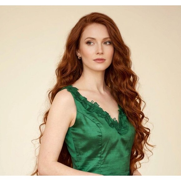 Retired Emerald Fairy DC COMIC Bombshells POISON IVY FORMAL GOWN DRESS JRS sz XS - Picture 3 of 9